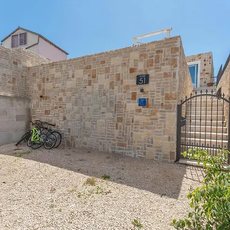 Amazing In Ugrinic Ugrinici